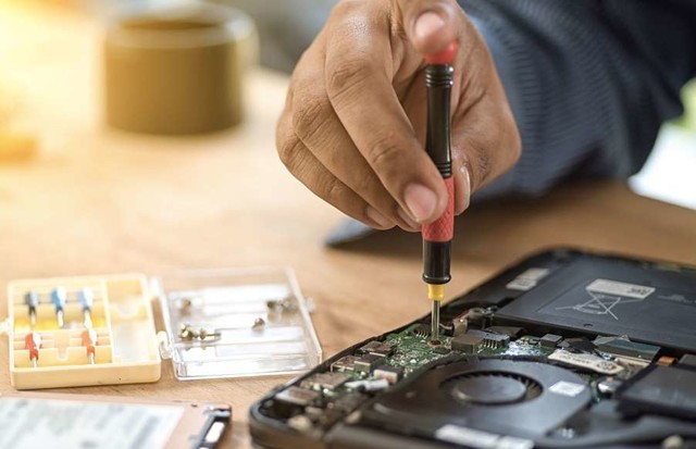 電腦有毛病 除了男朋友還可以找誰?