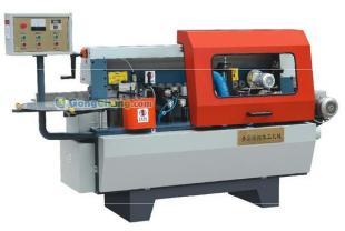 供應優(yōu)質(zhì)河南木工封邊機與電腦雕刻機，價格優(yōu)惠，廠家直銷，提供專業(yè)維修服務